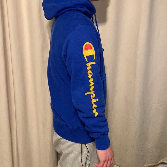 Champion US M blue pullover hoodie - Picture 2 of 4